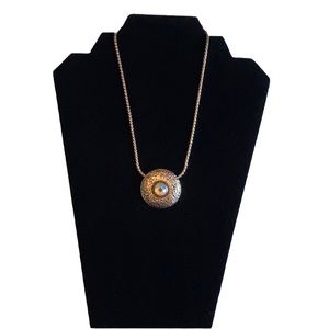 Celebration Necklace Style Dots